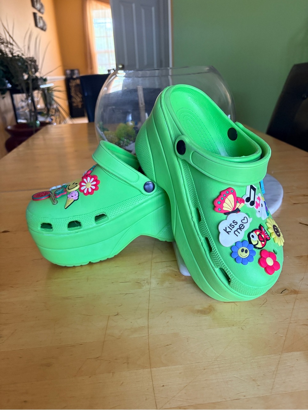 Women’s Platform Clog Shoes with Decorative Charms. These charms are expensive 💚
